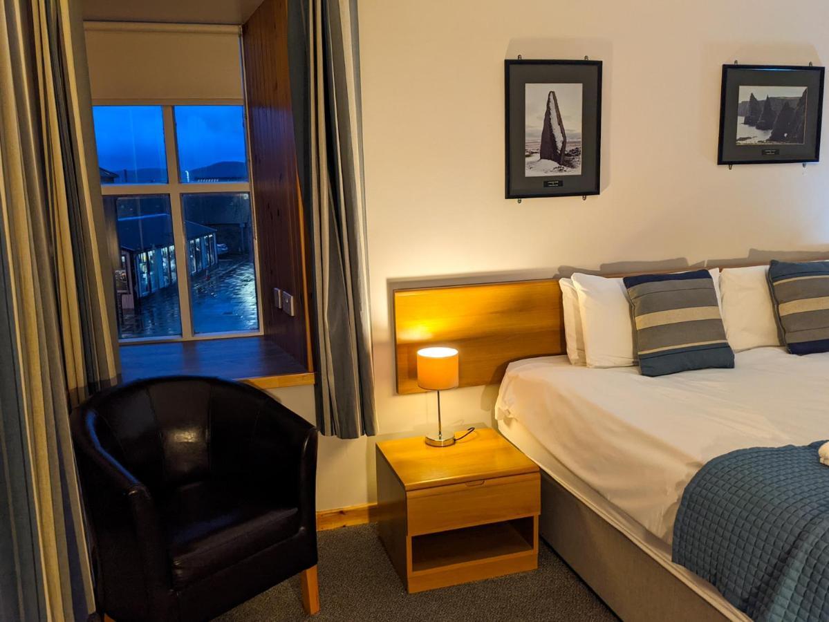 Ferry Inn Стромнес Екстериор снимка